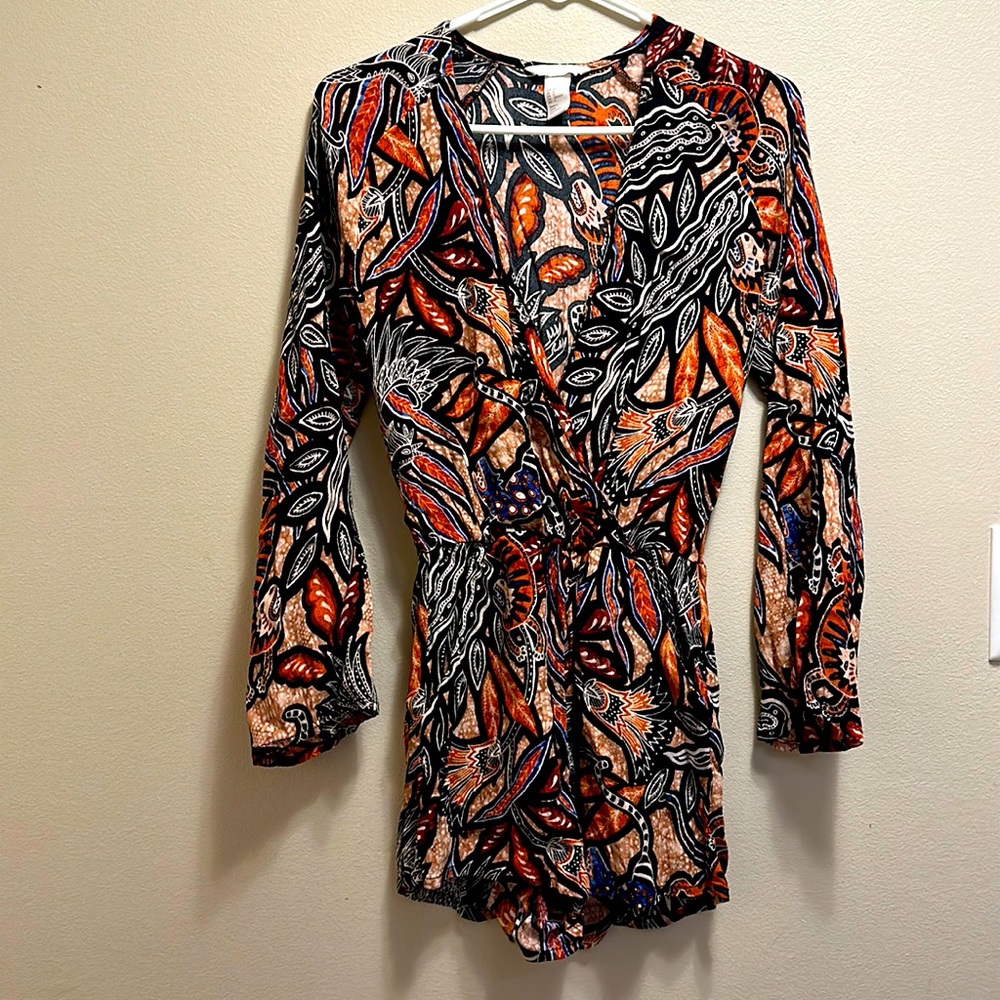 H&M Romper Size 2 ⚫️floral